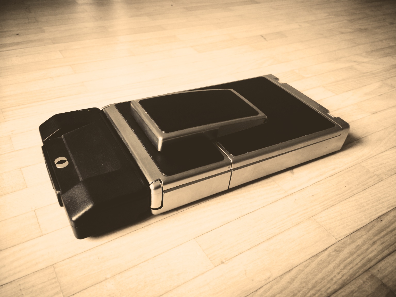 POLAROID SX-70 with Impossible film material - MPRECKE