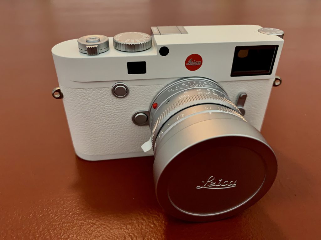 Leica M10P White with Summilux 1.4/50 White